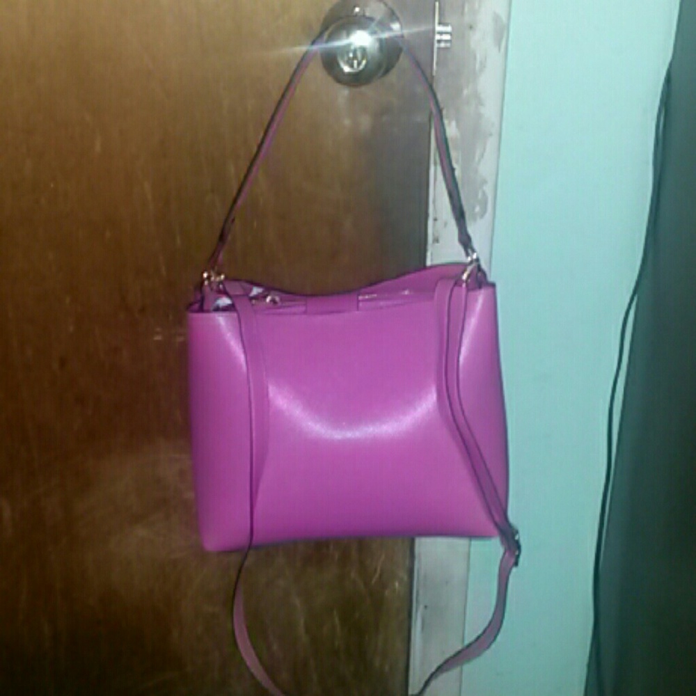 NWOT pink handbag